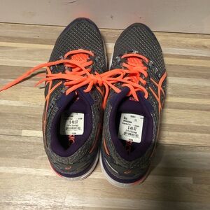 Asics Gray Athletic Shoes with Orange Laces and Purple Linings